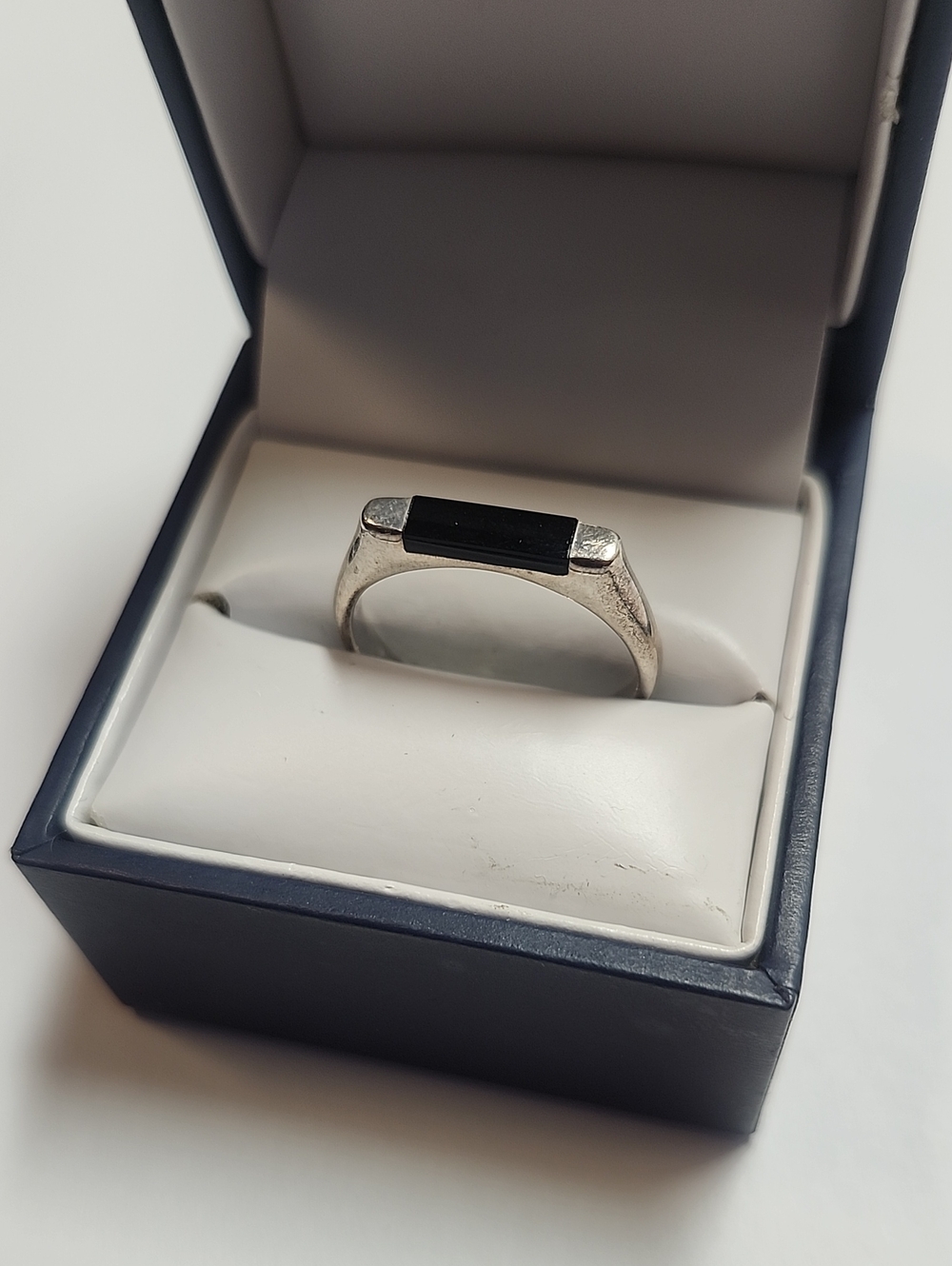 Sterling Silver Ring With Black Centet 925 Size 8